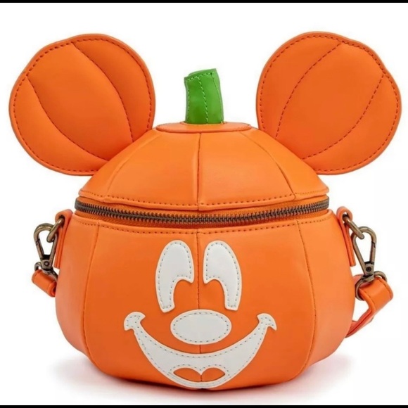 Loungefly Handbags - Mickey jack-o-lantern pumpkin glow in the dark crossbody 🎃